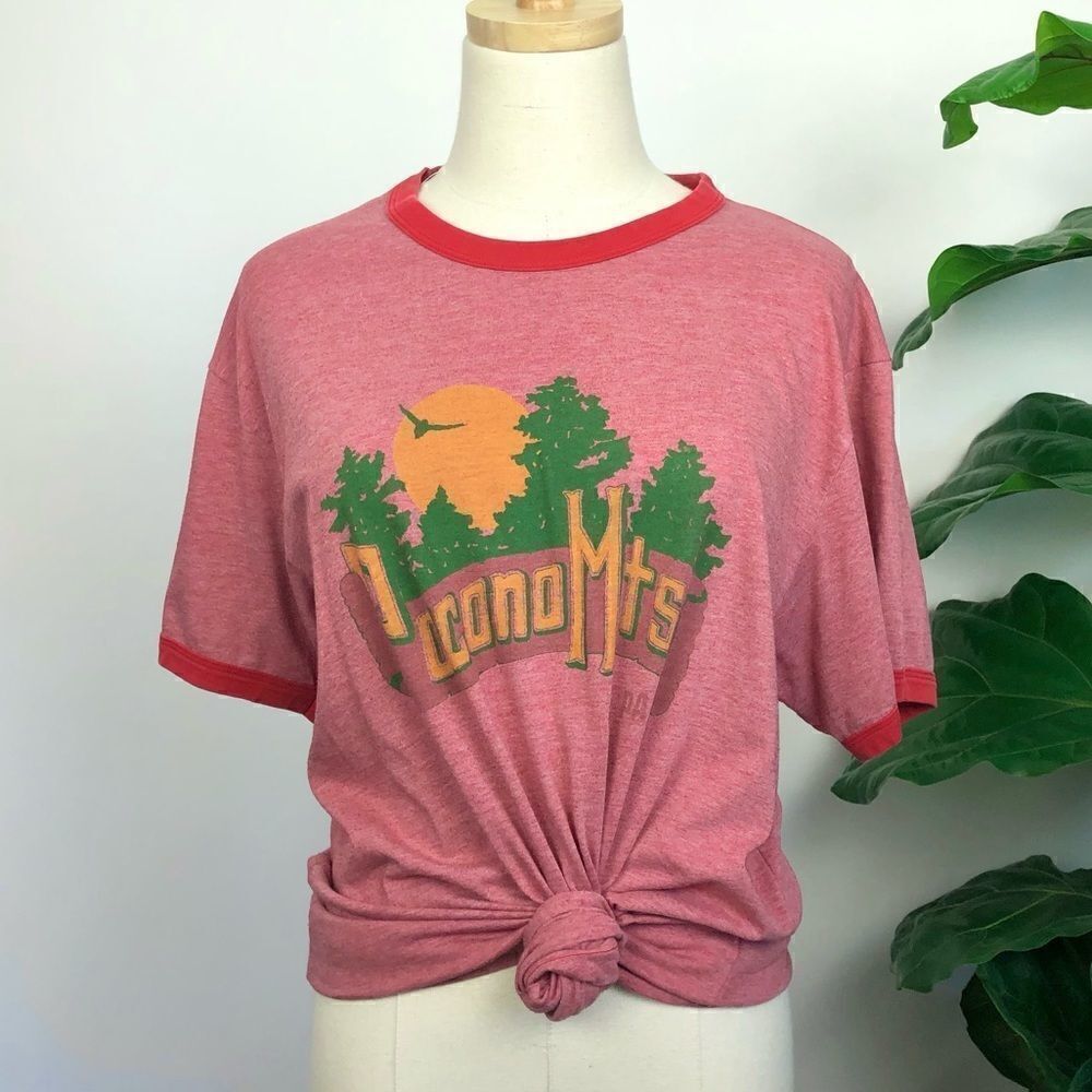 Five Crown Graphic Red Pocono Mts Tee Large